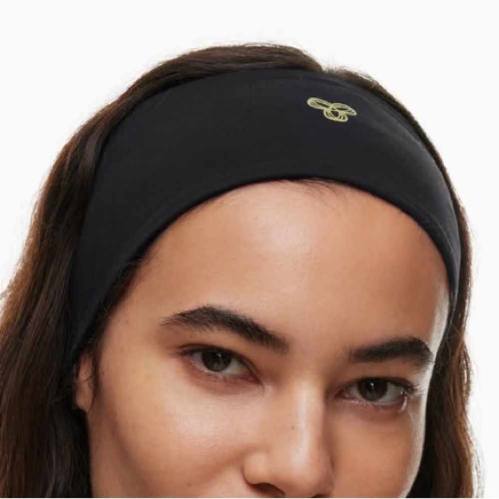NWT Aritzia Golden BUTTER Mindset Headband Black
